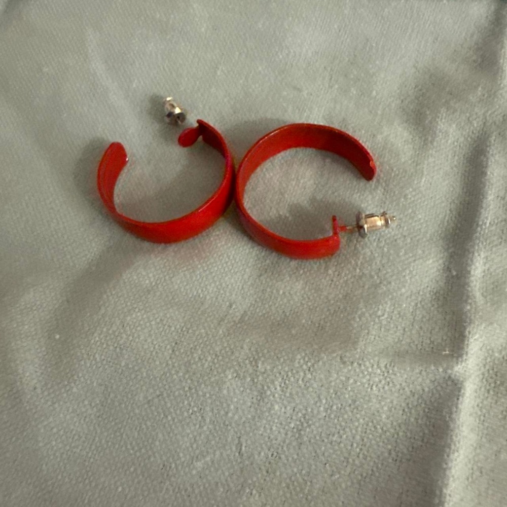 Womens Red Enamel Hoop Earrings Silver Tone Stud Backs C-Shape Hoops